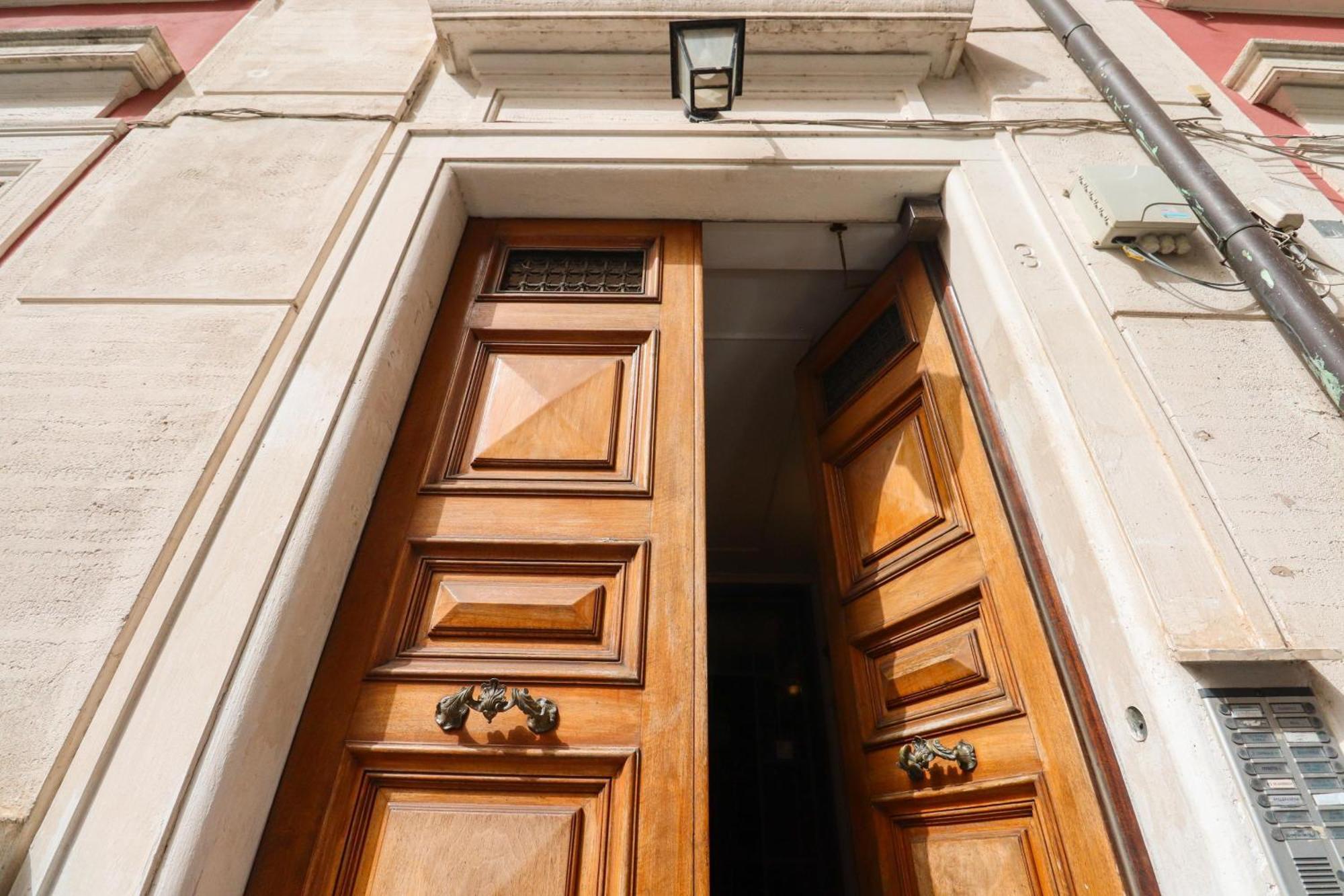 Apartment Accommodation Colosseum Rome Extérieur photo